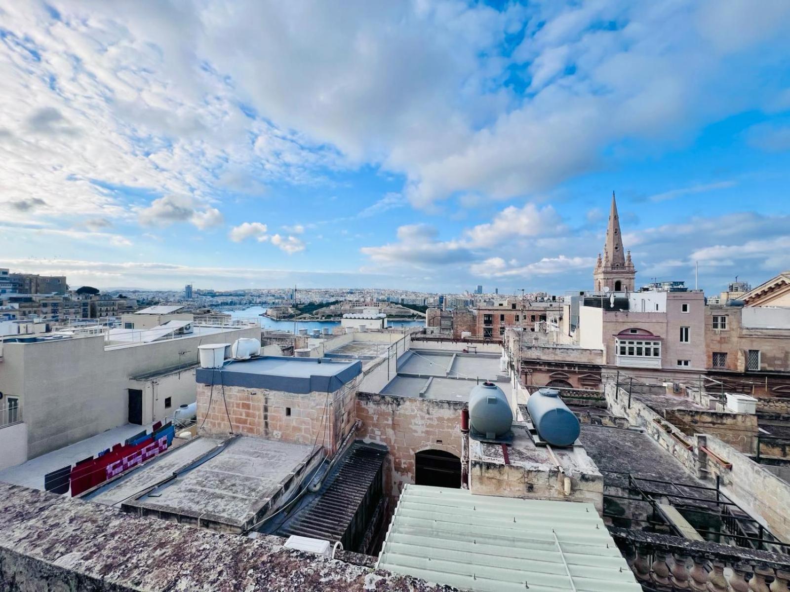 Sunny One Bedroom Apartment In Old Bakery Street Valletta Zewnętrze zdjęcie